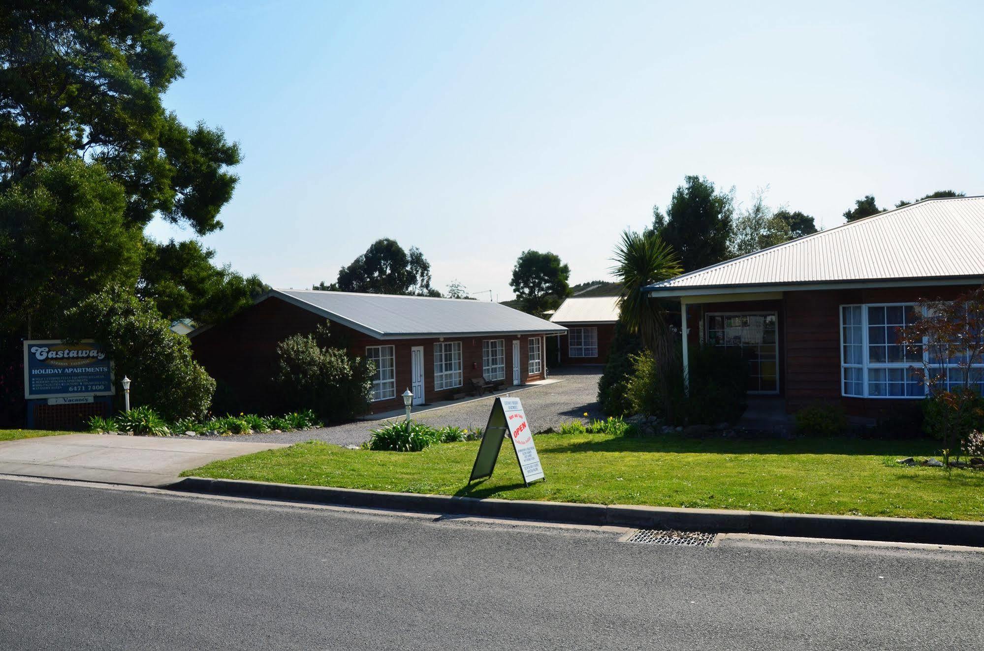 Castaway Holiday Apartments Strahan Exterior foto