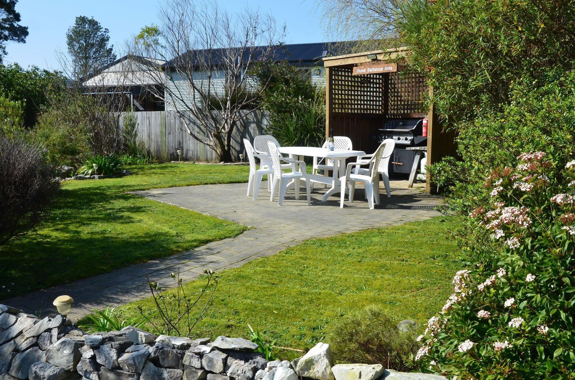 Castaway Holiday Apartments Strahan Exterior foto